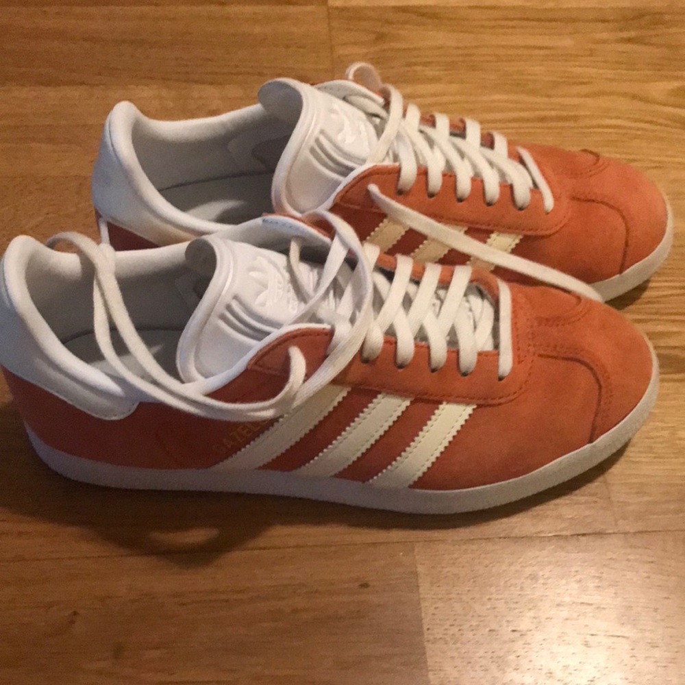 Adidas Gazelle sneakers